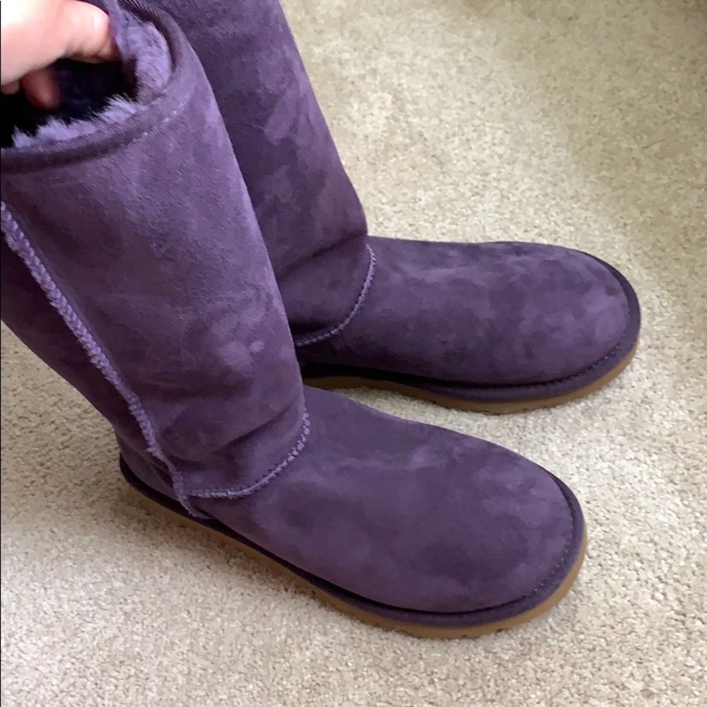 Purple uggs